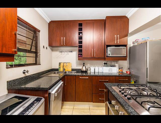 2 BEDROOM SECTIONAL TITLE FOR SALE IN BLACKHEATH